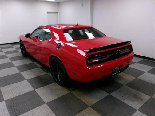 2016 Dodge Challenger SRT Hellcat