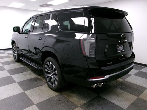 2025 Chevrolet Tahoe 4WD High Country