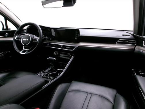 2023 Kia K5 EX
