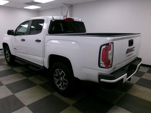 Summit White 2021 GMC Canyon AT4
