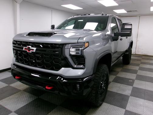 2026 Chevrolet Silverado 2500 Crew Cab, Standard Bed, XR2, 4WD