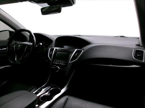 2017 Acura TLX w/Technology Package
