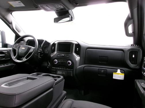 2025 Chevrolet Silverado 2500 Custom