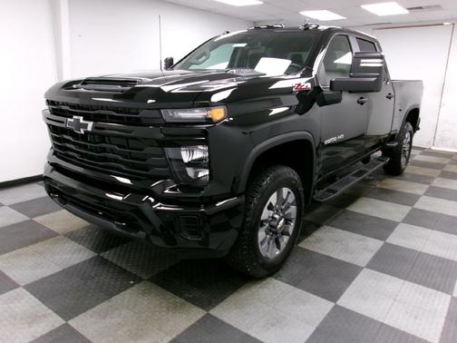 2025 Chevrolet Silverado 2500 Custom