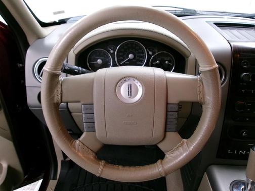 2006 Lincoln Mark LT