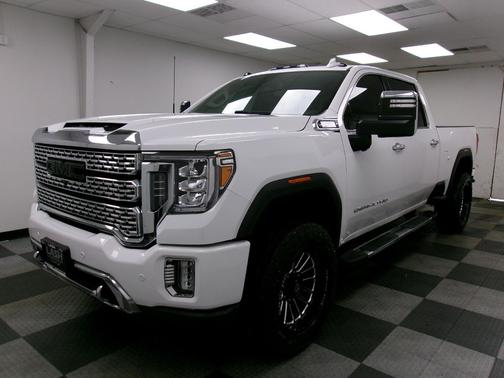Summit White 2021 GMC Sierra 2500 Denali