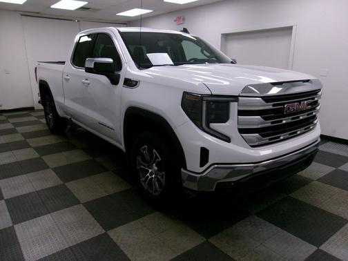 2023 GMC Sierra 1500 SLE