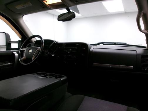 2011 Chevrolet Silverado 3500 LT