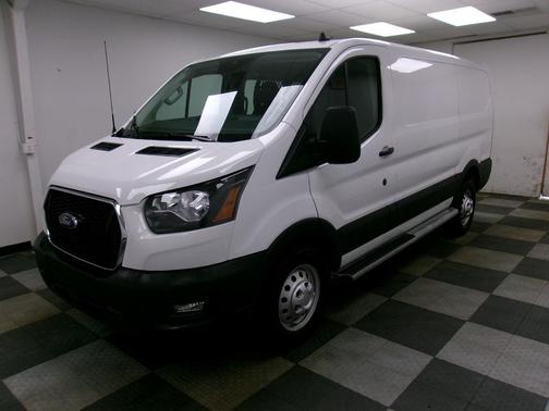 Oxford White 2024 Ford Transit-250 Base