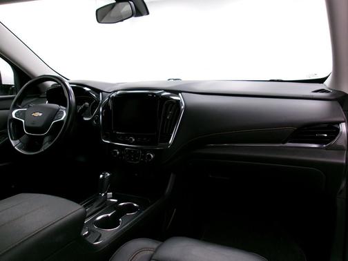Summit White 2020 Chevrolet Traverse LT Leather