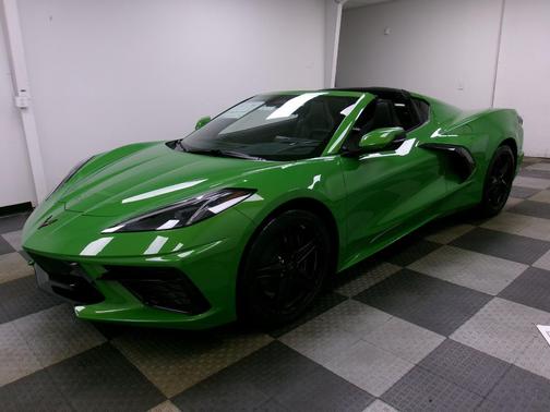 2026 Chevrolet Corvette Stingray w/1LT