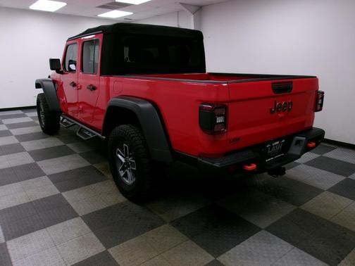 2024 Jeep Gladiator Mojave