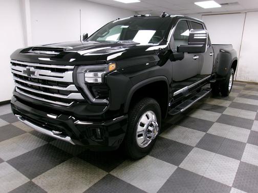 2026 Chevrolet Silverado 3500 High Country