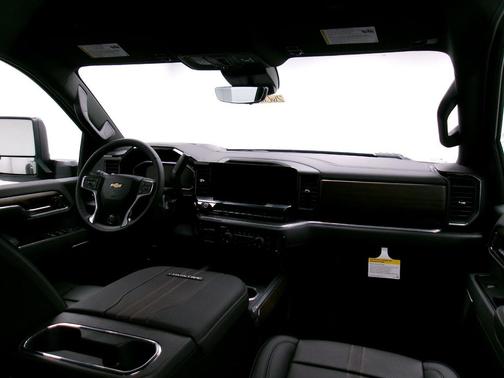 2026 Chevrolet Silverado 3500 High Country