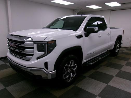 2024 GMC Sierra 1500 SLE