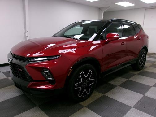 Radiant Red Tintcoat 2026 Chevrolet Blazer RS