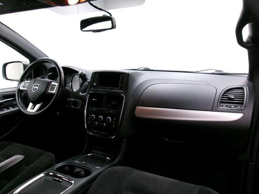 Granite Crystal Metallic Clearcoat 2015 Dodge Grand Caravan SXT