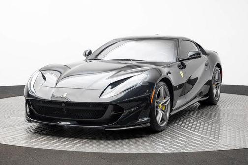 2019 Ferrari 812 Superfast Base