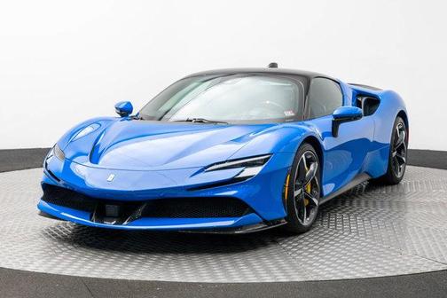 2023 Ferrari SF90 Stradale Base