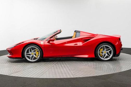 2022 Ferrari F8 Spider Base