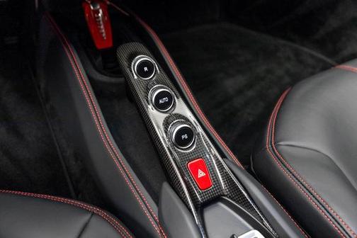 2021 Ferrari F8 Tributo Base