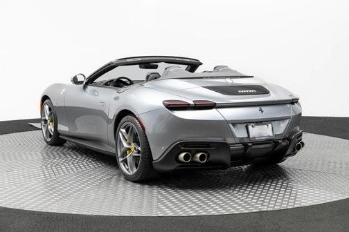 2024 Ferrari Roma Base