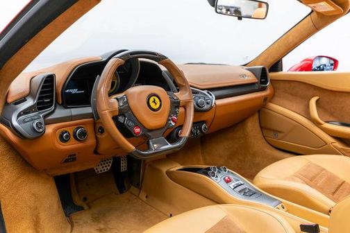 2013 Ferrari 458 Spider Base