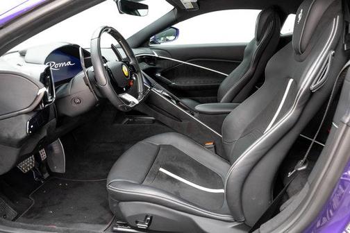 2024 Ferrari Roma Base