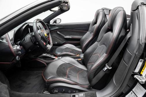 2017 Ferrari 488 Spider Base