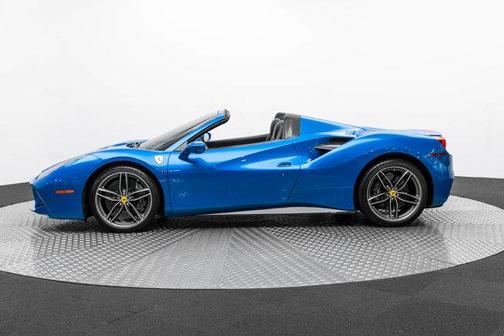 2017 Ferrari 488 Spider Base