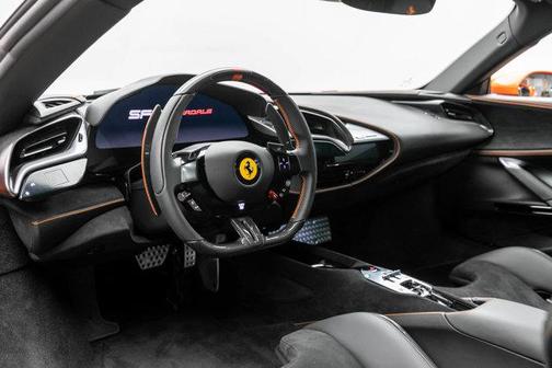 2023 Ferrari SF90 Stradale Base