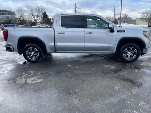 2020 GMC Sierra 1500 SLT