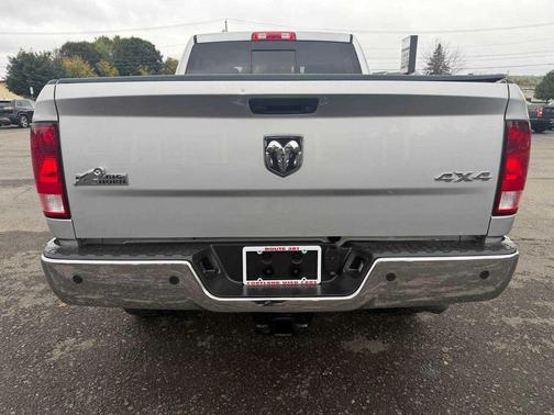 Bright Silver Metallic Clearcoat 2017 RAM 2500 Big Horn Crew Cab 4x4 6'4' Box