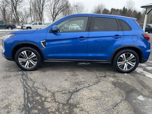2020 Mitsubishi Outlander Sport SE