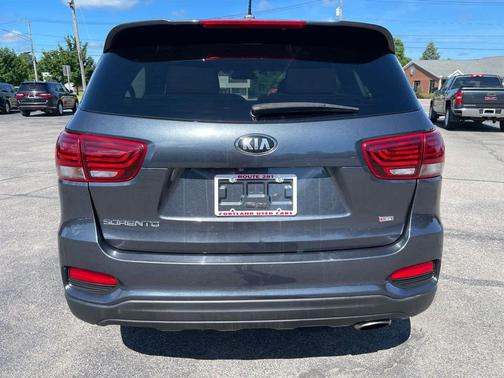 Gravity Grey 2020 Kia Sorento LX
