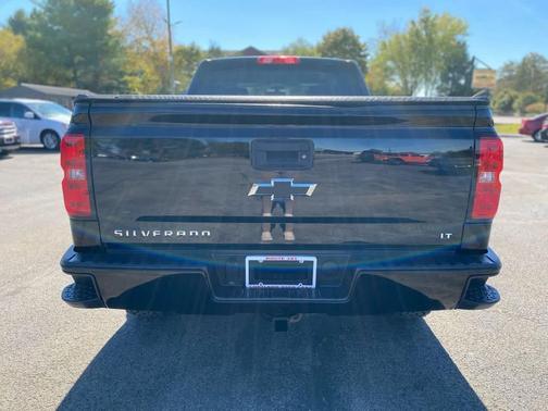 2018 Chevrolet Silverado 1500 2LT