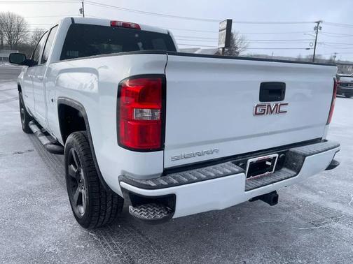 2018 GMC Sierra 1500 Base