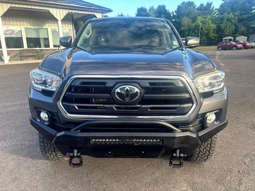 2018 Toyota Tacoma SR5