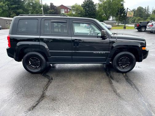 2017 Jeep Patriot Sport