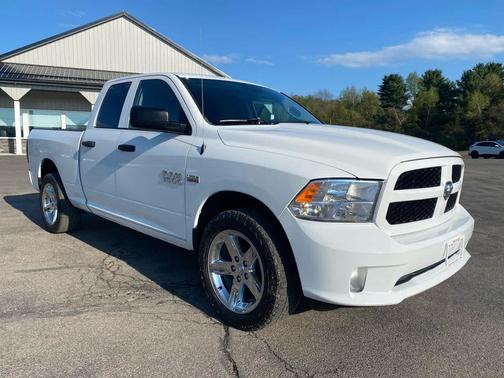 Bright White Clearcoat 2017 RAM 1500 Express