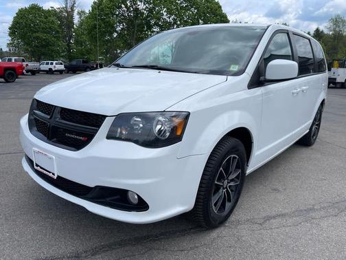 White Knuckle Clearcoat 2019 Dodge Grand Caravan SE