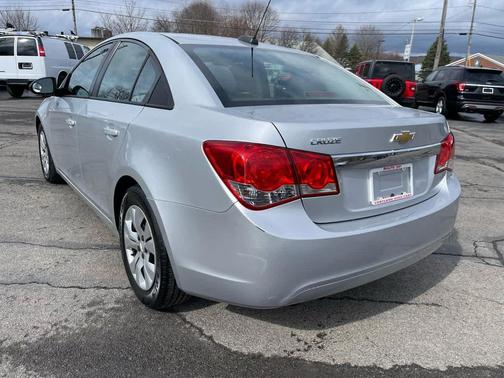 2015 Chevrolet Cruze LS