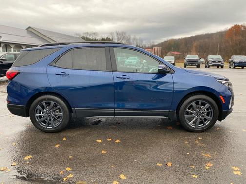 2022 Chevrolet Equinox AWD RS