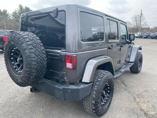 2014 Jeep Wrangler Unlimited Sahara