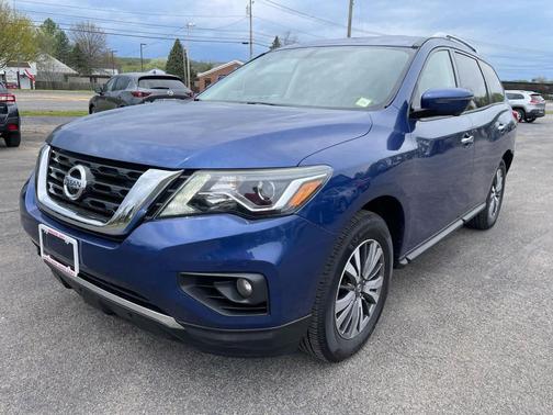 Caspian Blue 2018 Nissan Pathfinder SL