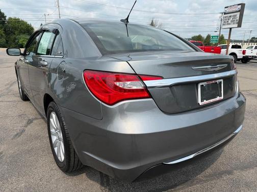 Tungsten Metallic Clearcoat 2013 Chrysler 200 Touring