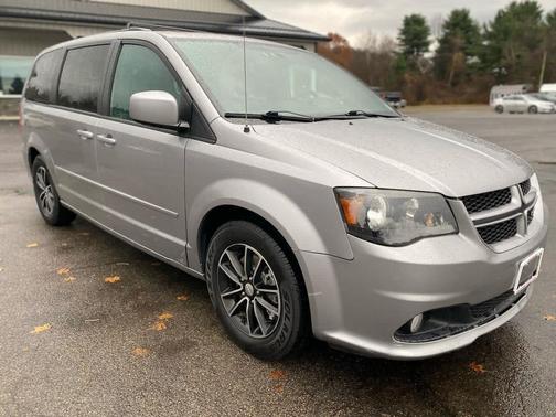 2016 Dodge Grand Caravan R/T