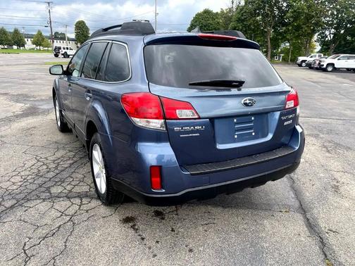 2014 Subaru Outback 2.5i Premium