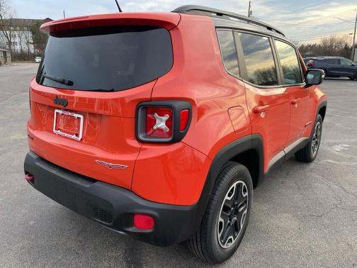 Omaha Orange 2017 Jeep Renegade Trailhawk