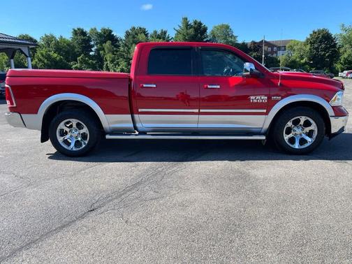 Flame Red Clearcoat 2016 RAM 1500 Laramie